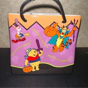 Disney Winnie the Pooh ceramic Halloween candy dish FTD 2000